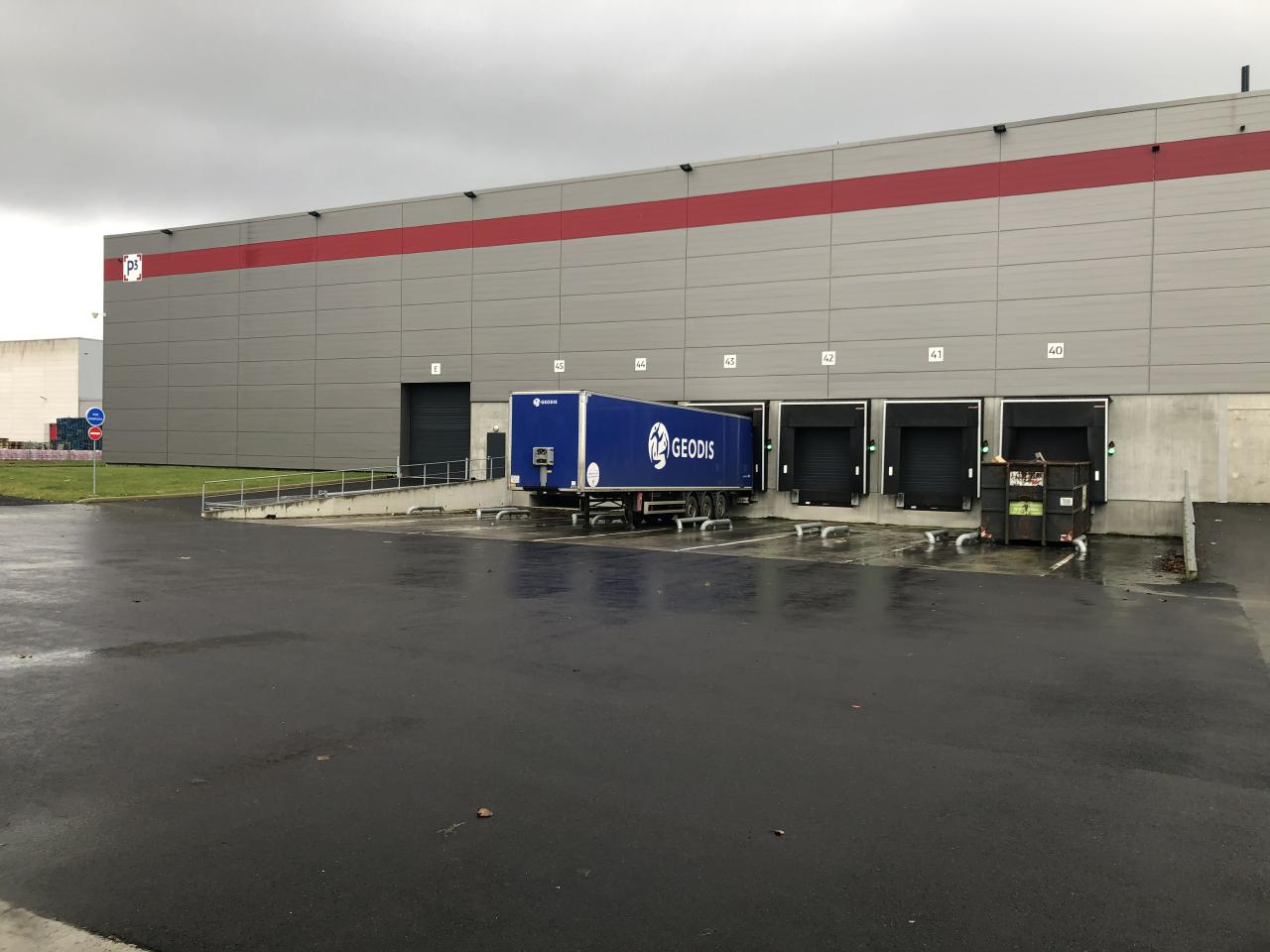 Entrepôt classe a Lille 6033m² Location entrepôt classe a Lille Nord OLLOG2309592 4